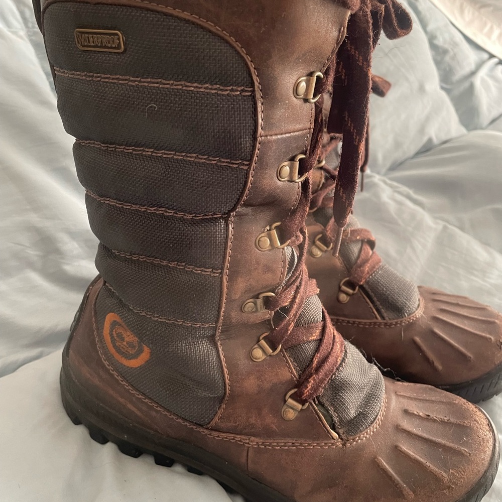 Timberland Brown Winter & Rain Boots - Picture 5 of 9